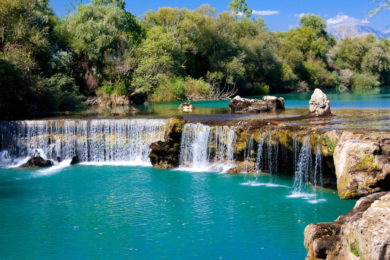 how to get to manavgat waterfall